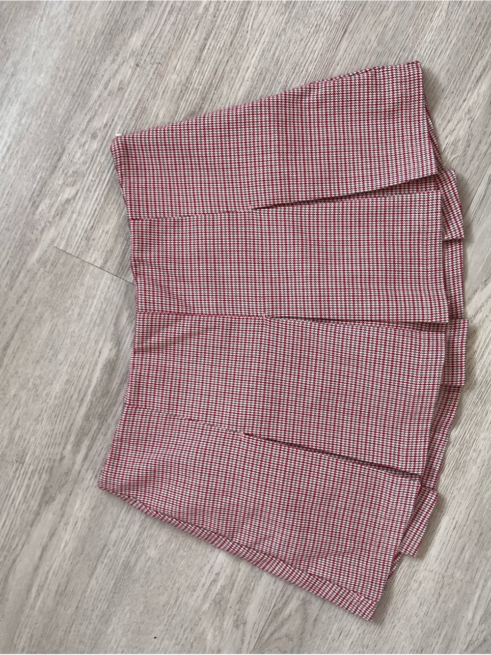 Urban Outfitters Red Gingham Pleated Mini Skirt with Shorts XS - Picture 8 of 9